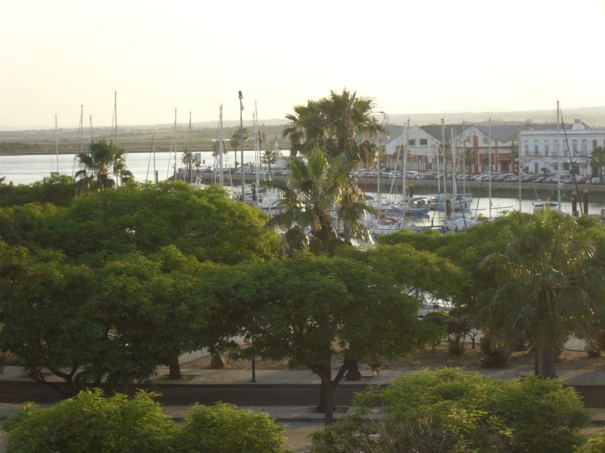 Апартаменты Aloja Puerto Deportivo Аямонте Экстерьер фото