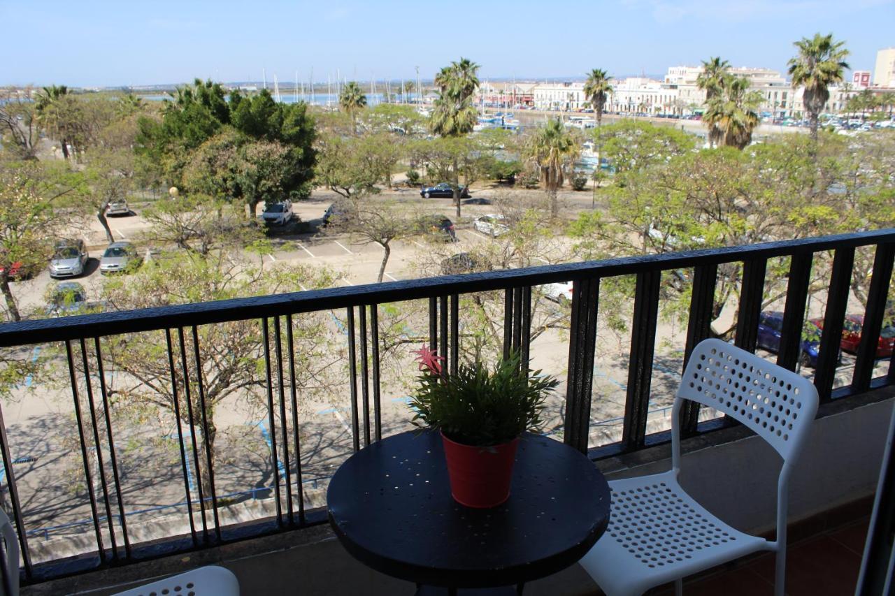Апартаменты Aloja Puerto Deportivo Аямонте Экстерьер фото
